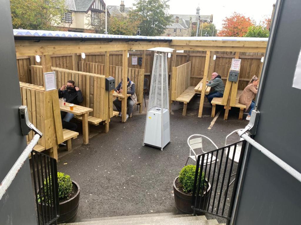 The Windsor Hotel And Bar Kirkcaldy Extérieur photo